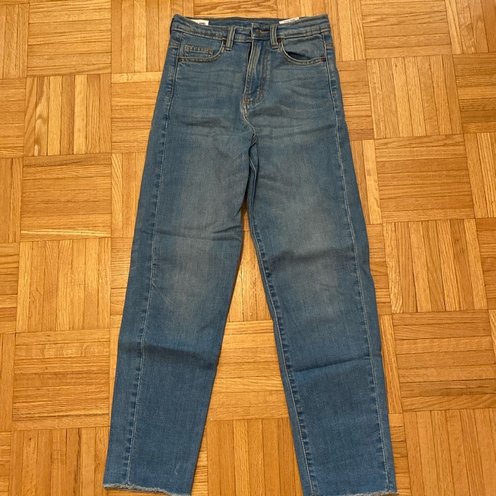 Outland Denim “Abigail” cropped denim jeans